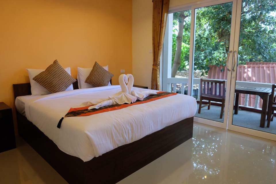 Family Guesthouse Chaweng 외부 사진